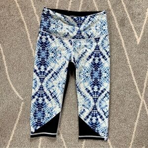 Victoria’s Secret Sport Blue Tie Dye Cropped Legging